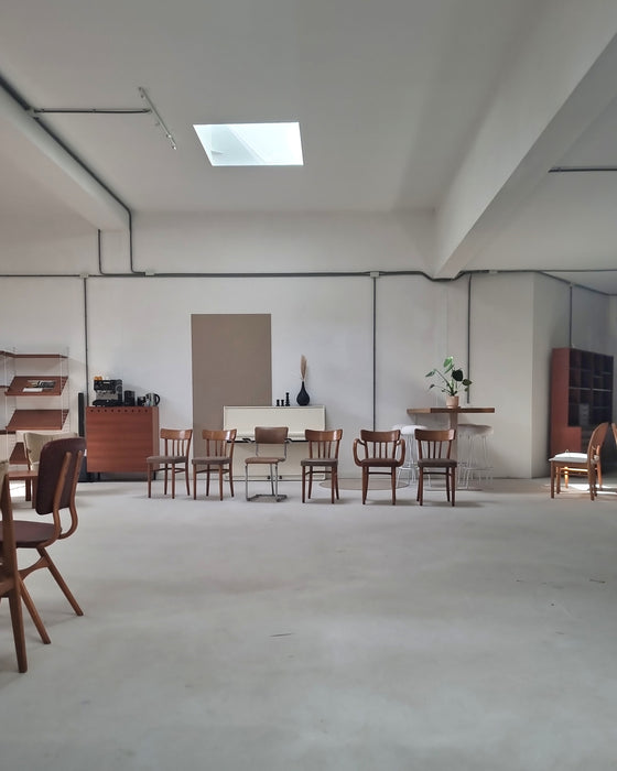 Zes Mid Century stoelen