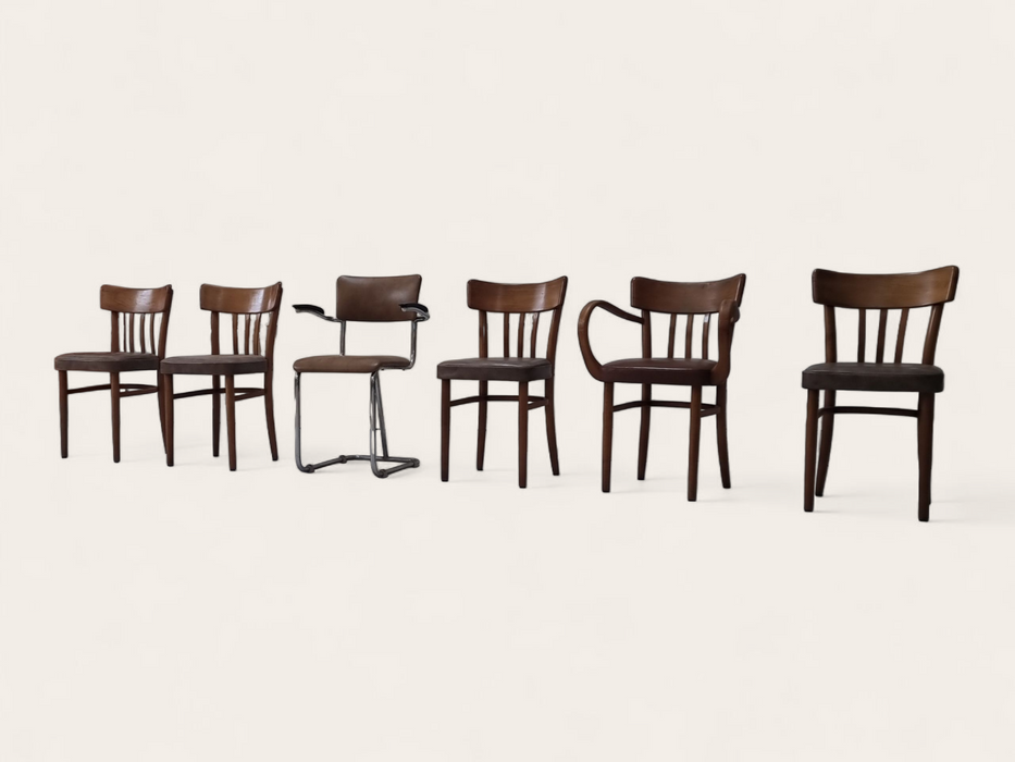 Zes Mid Century stoelen