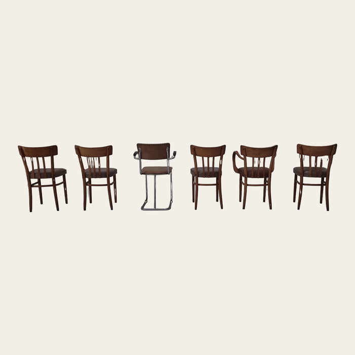 Zes Mid Century stoelen
