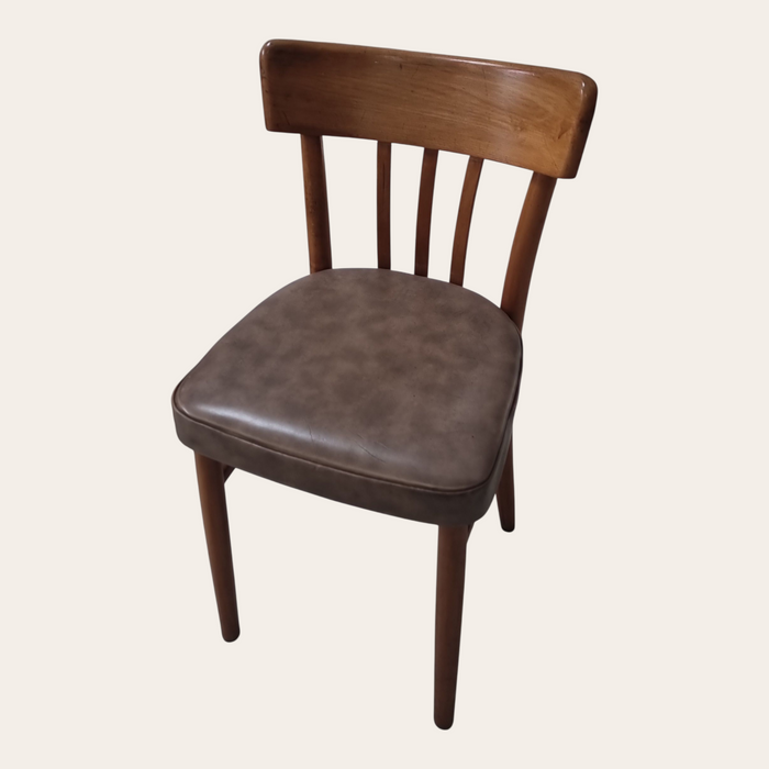 Zes Mid Century stoelen