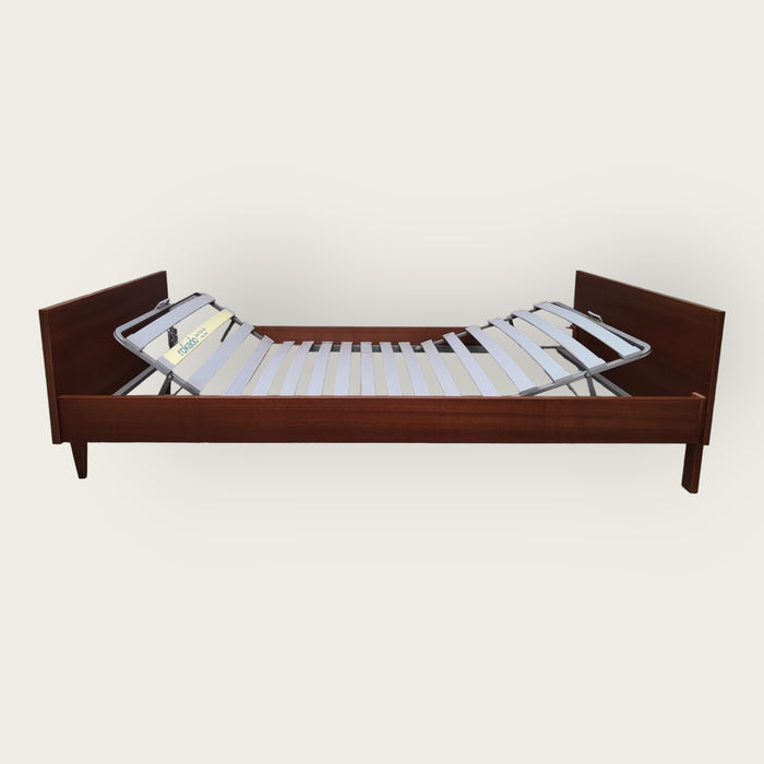 Mid Century daybed