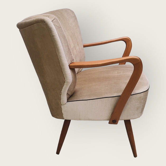 Mid-Century-Cocktail-Stuhl