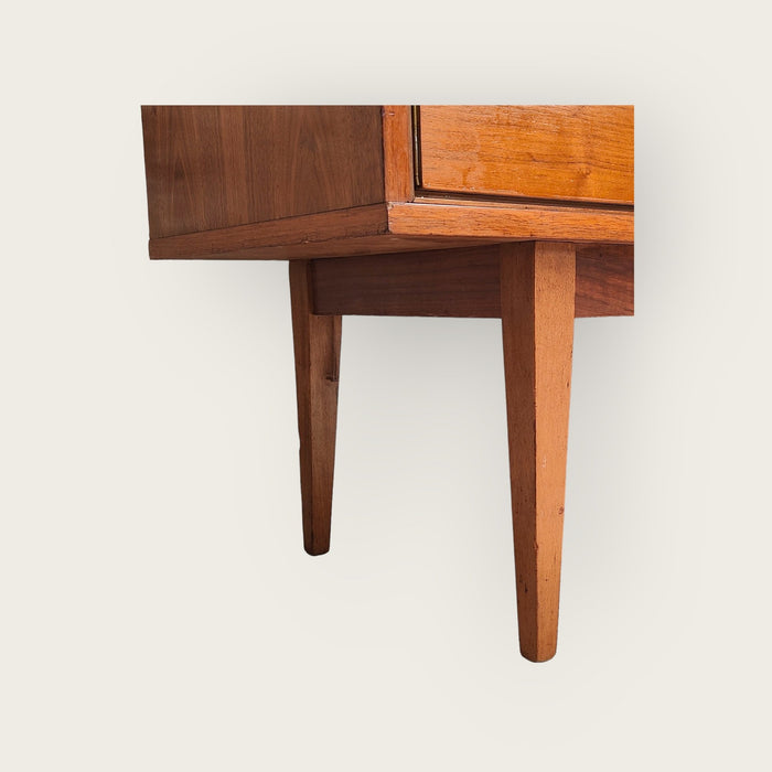 Mid Century Anrichte