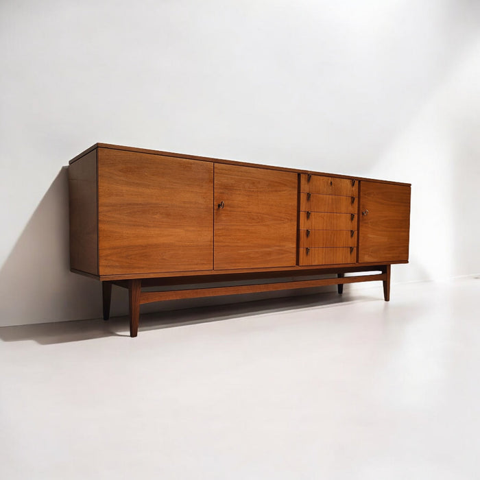 Mid Century Anrichte