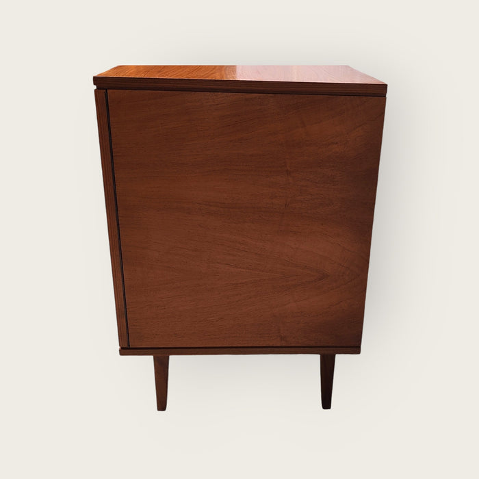 Mid Century Anrichte