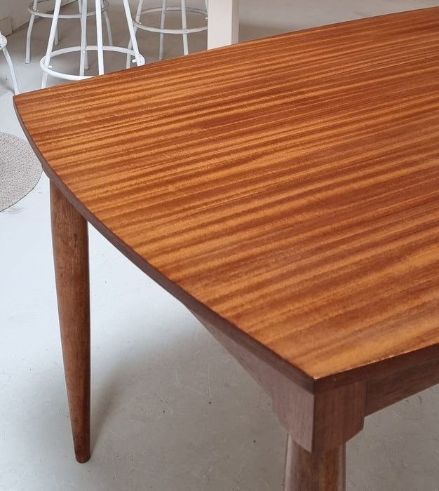 Mid Century eettafel