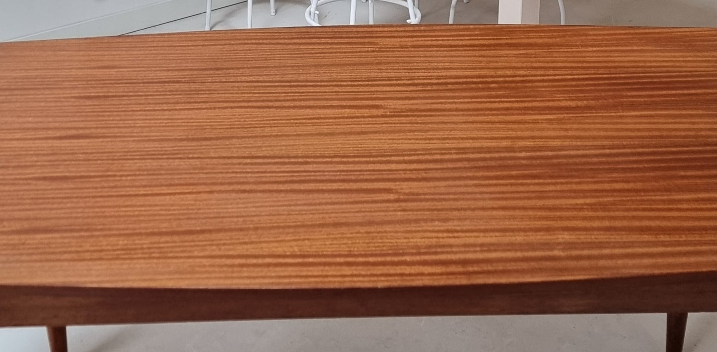 Mid Century eettafel