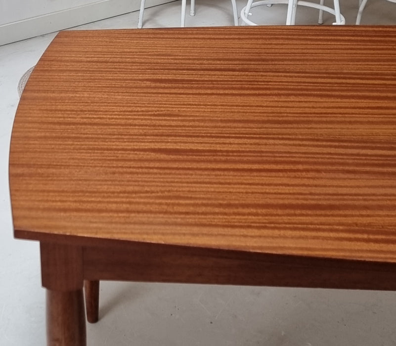 Mid Century eettafel
