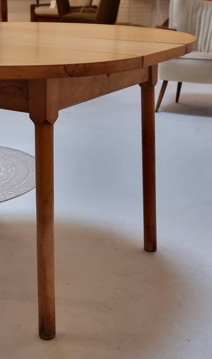 Tavolo da pranzo degli anni '70