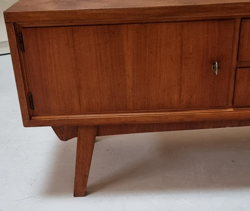 Mid Century lowboard