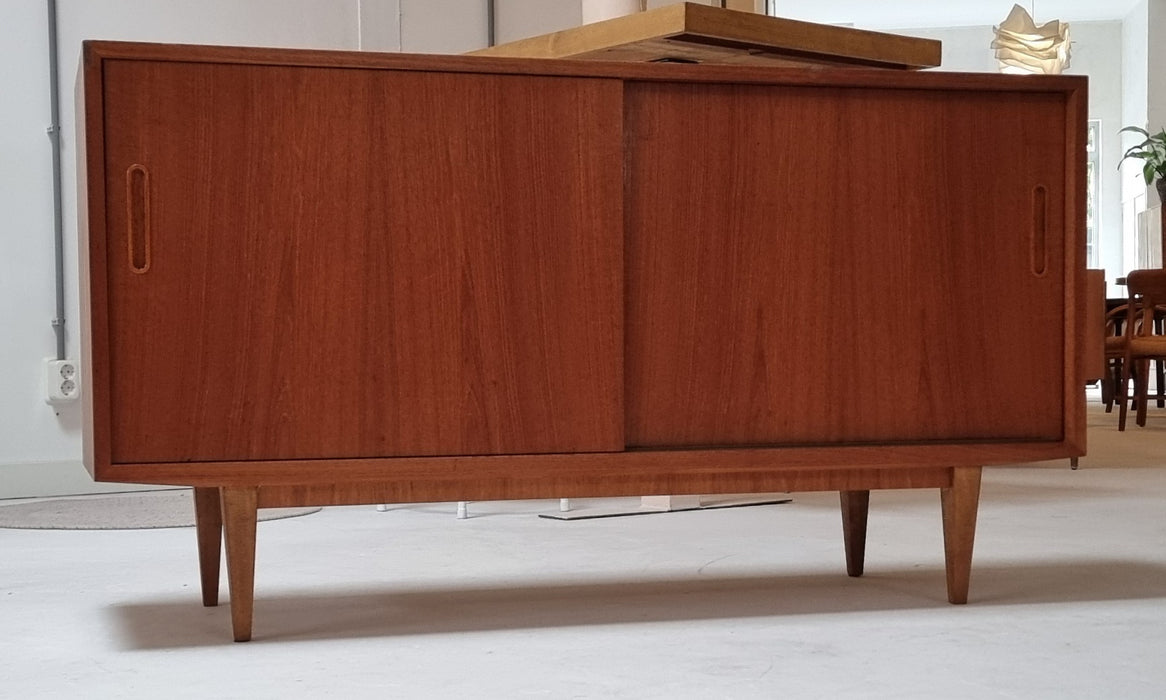 Mid Century sideboard