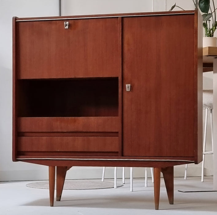 Mid Century kast