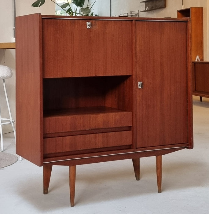 Mid Century kast