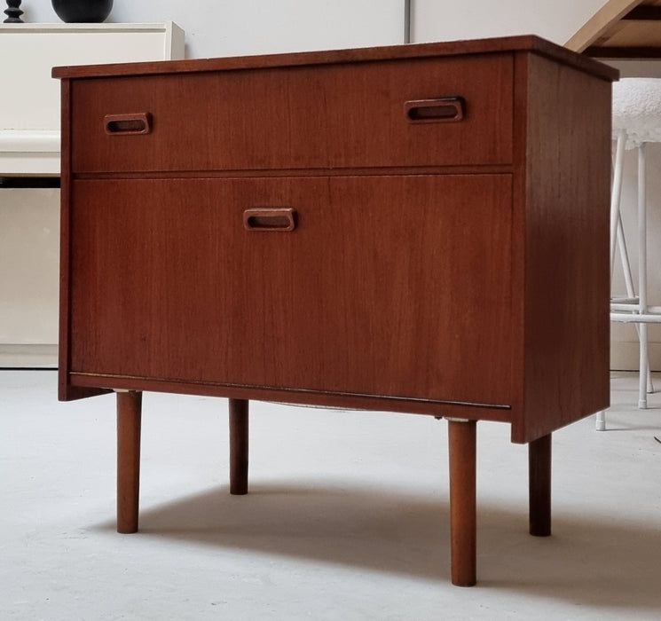 Mid Century kast