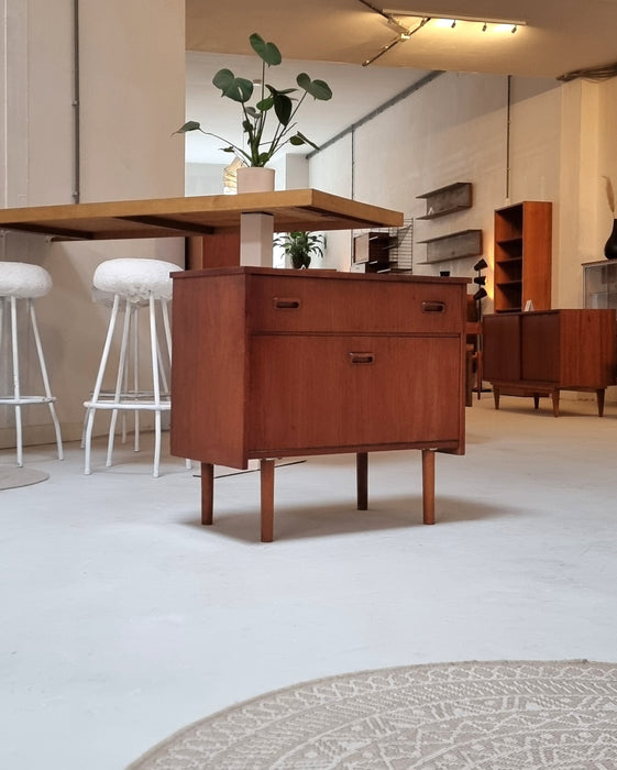 Mid Century kast