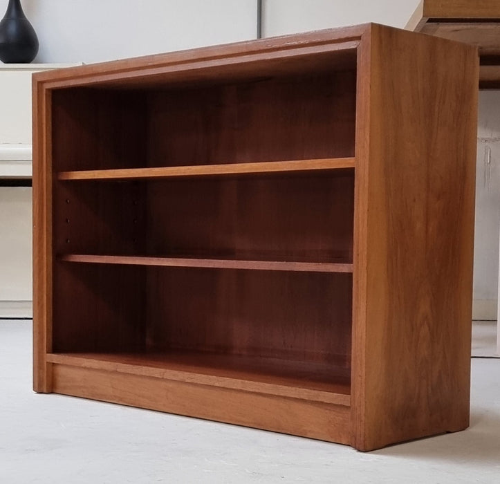 Mid Century boekenkast