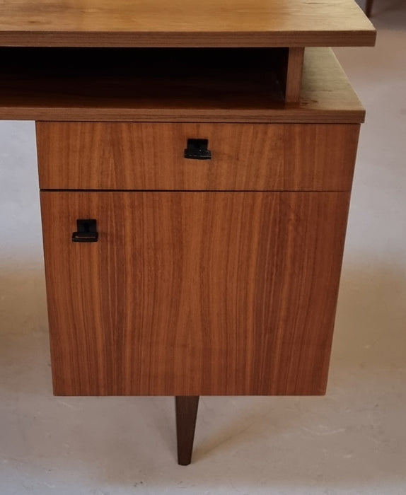 Mid Century bureau