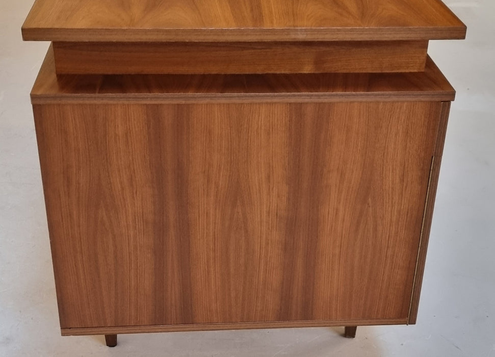 Mid Century bureau