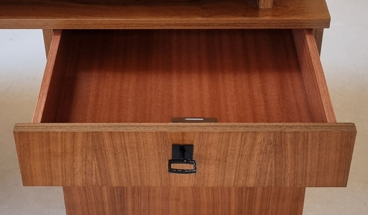 Mid Century bureau