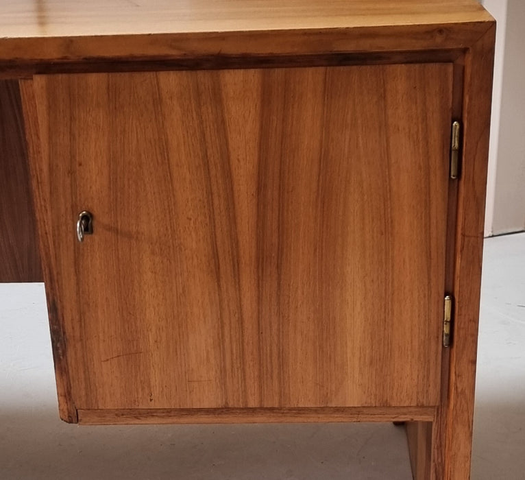 Mid Century bureau