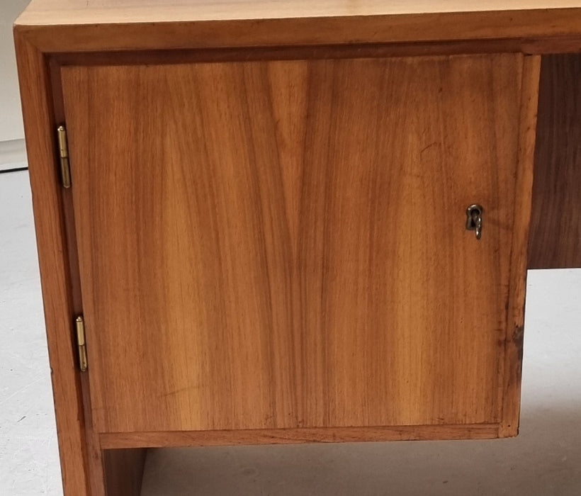 Mid Century bureau