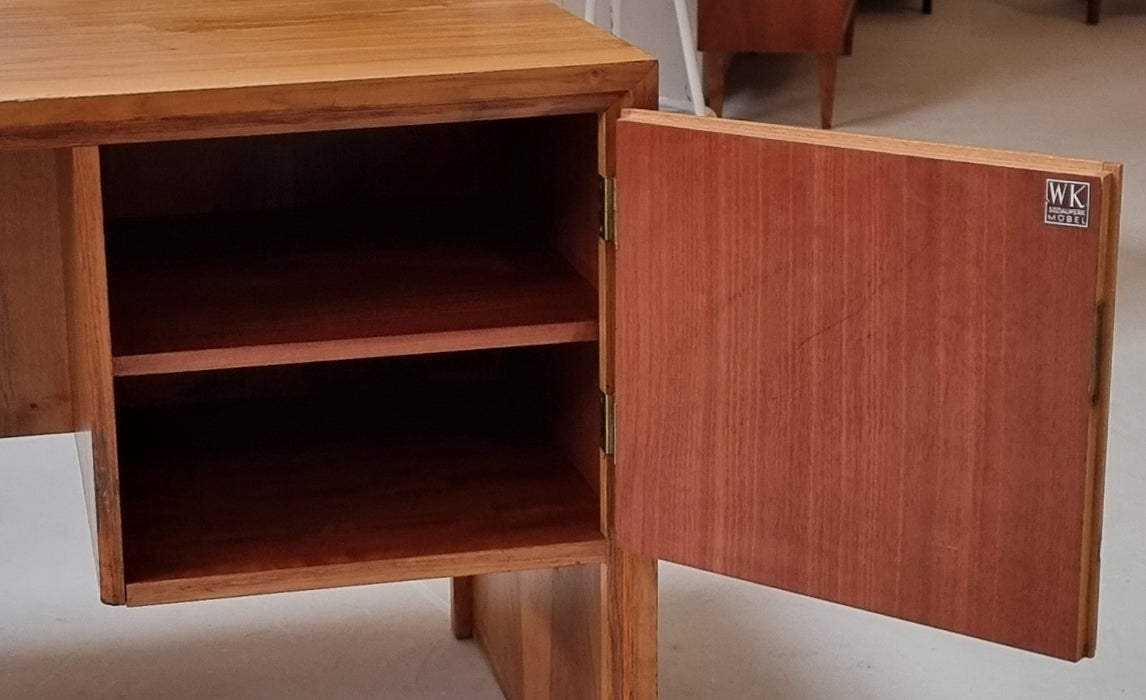 Mid Century bureau