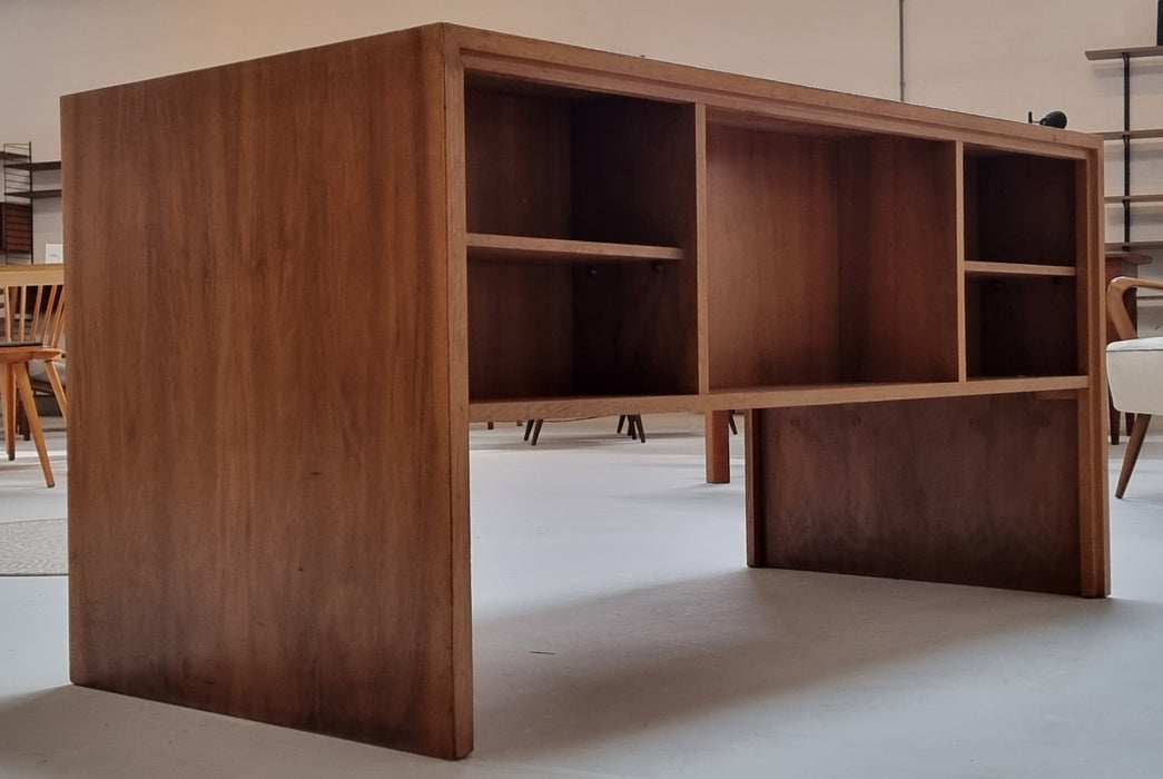 Mid Century bureau