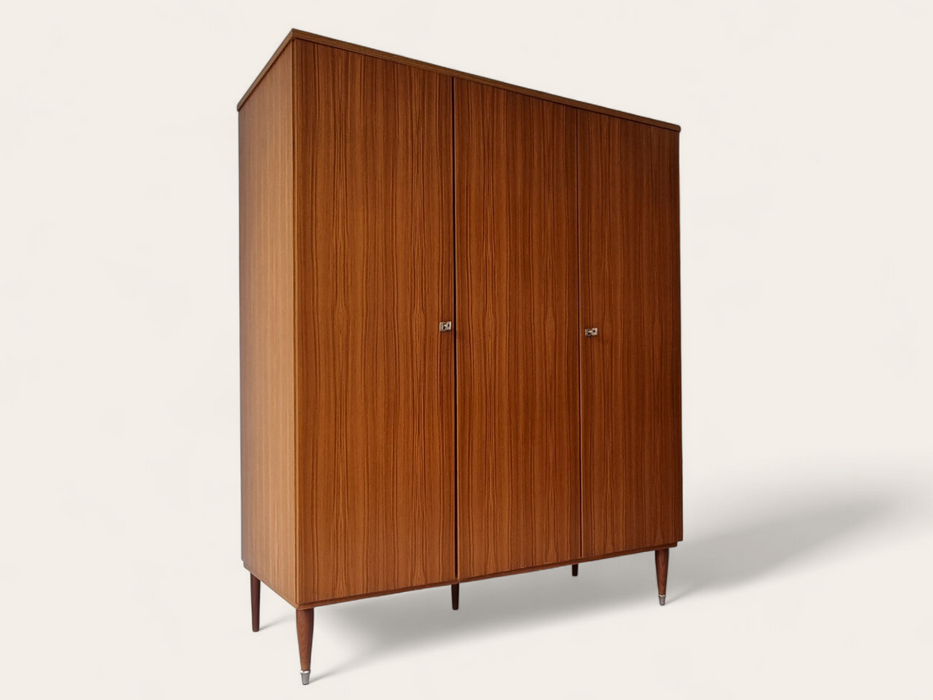 Mid Century kledingkast