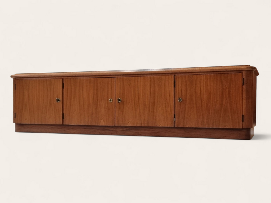 Mid Century lowboard