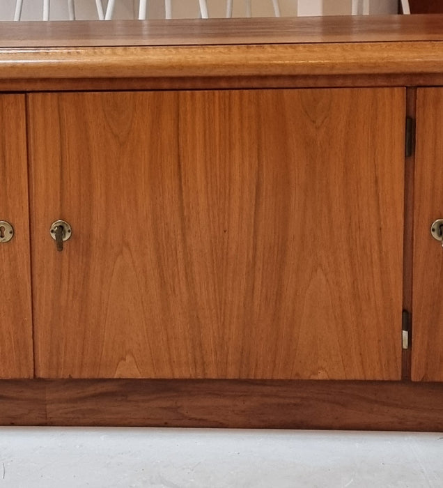 Mid Century lowboard