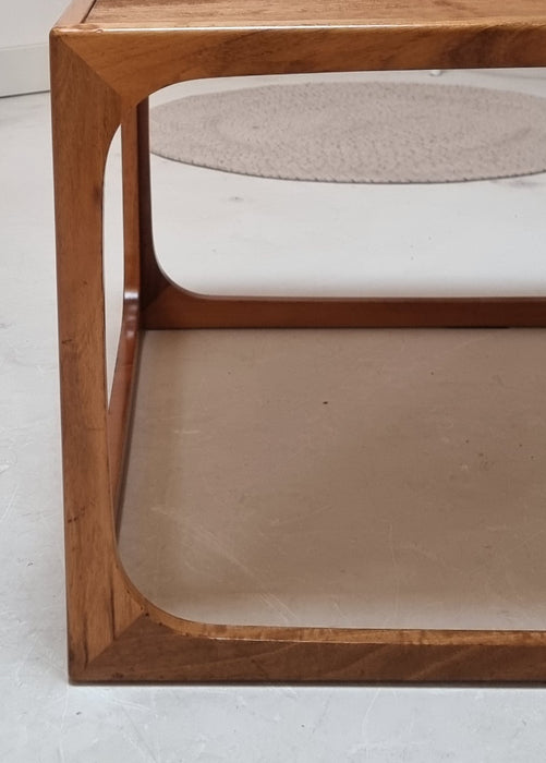 Table basse du milieu du siècle