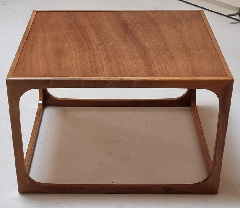 Table basse du milieu du siècle