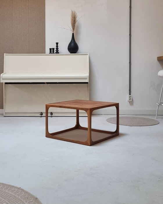 Table basse du milieu du siècle