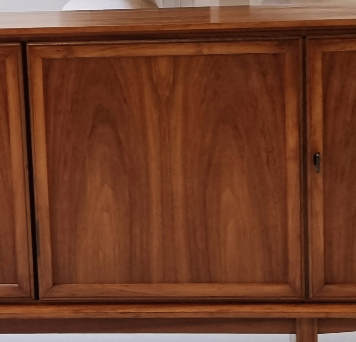 Mid Century sideboard