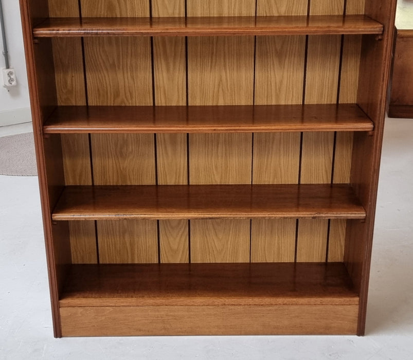 Mid Century boekenkast