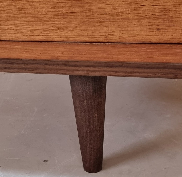 Mid Century bureau