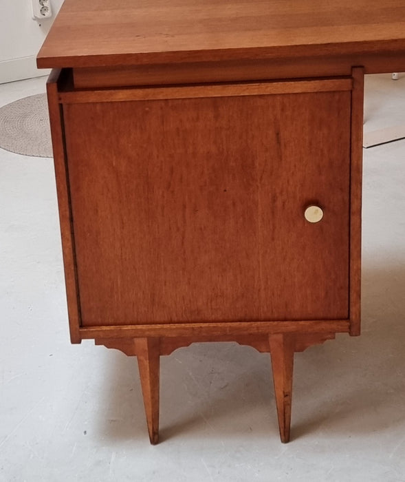 Mid Century bureau