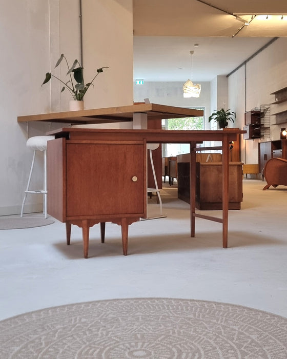Mid Century bureau