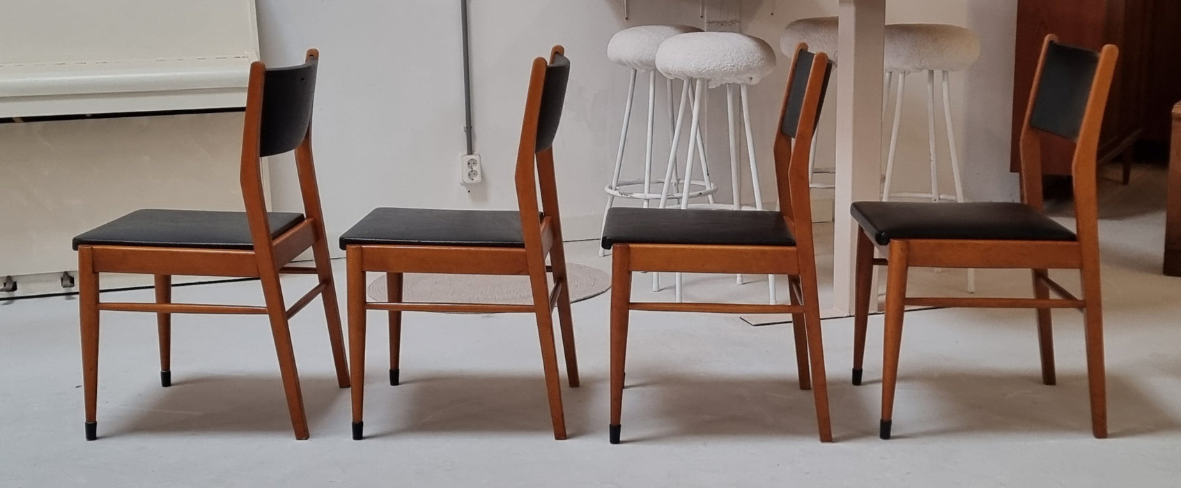 Sedie della metà del secolo