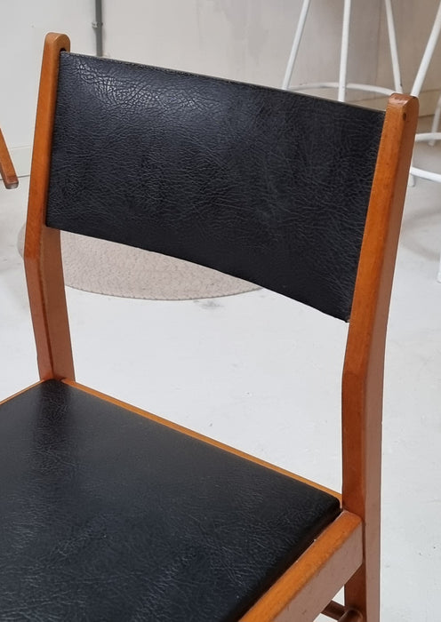 Sedie della metà del secolo