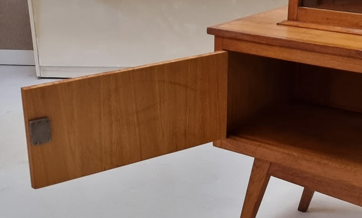 Mid Century vitrinekast