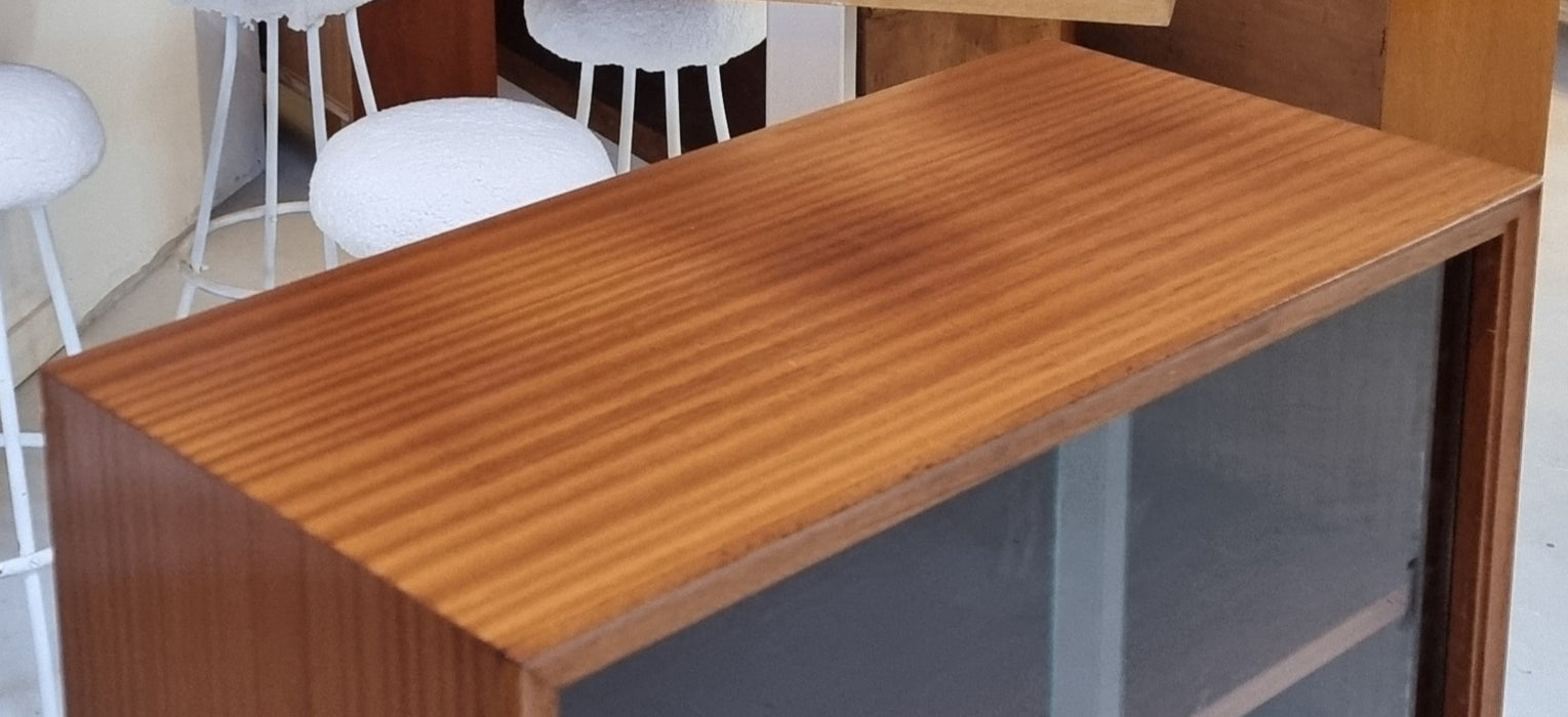 Mid Century vitrinekast