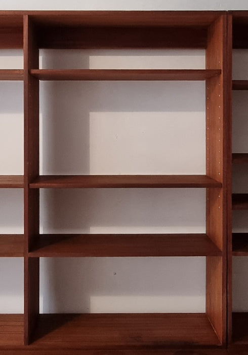 Mid Century boekenkast