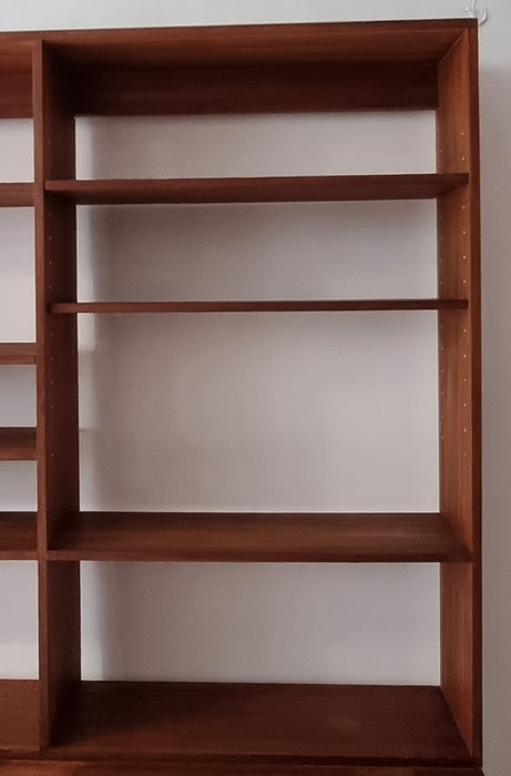 Mid Century boekenkast