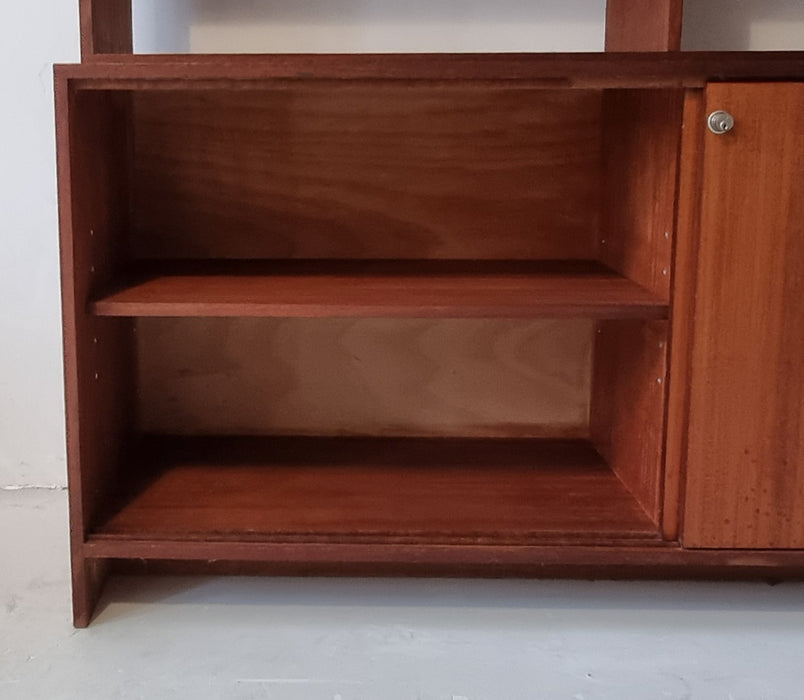 Mid Century boekenkast