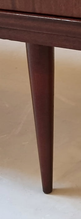 Buffet du milieu du siècle