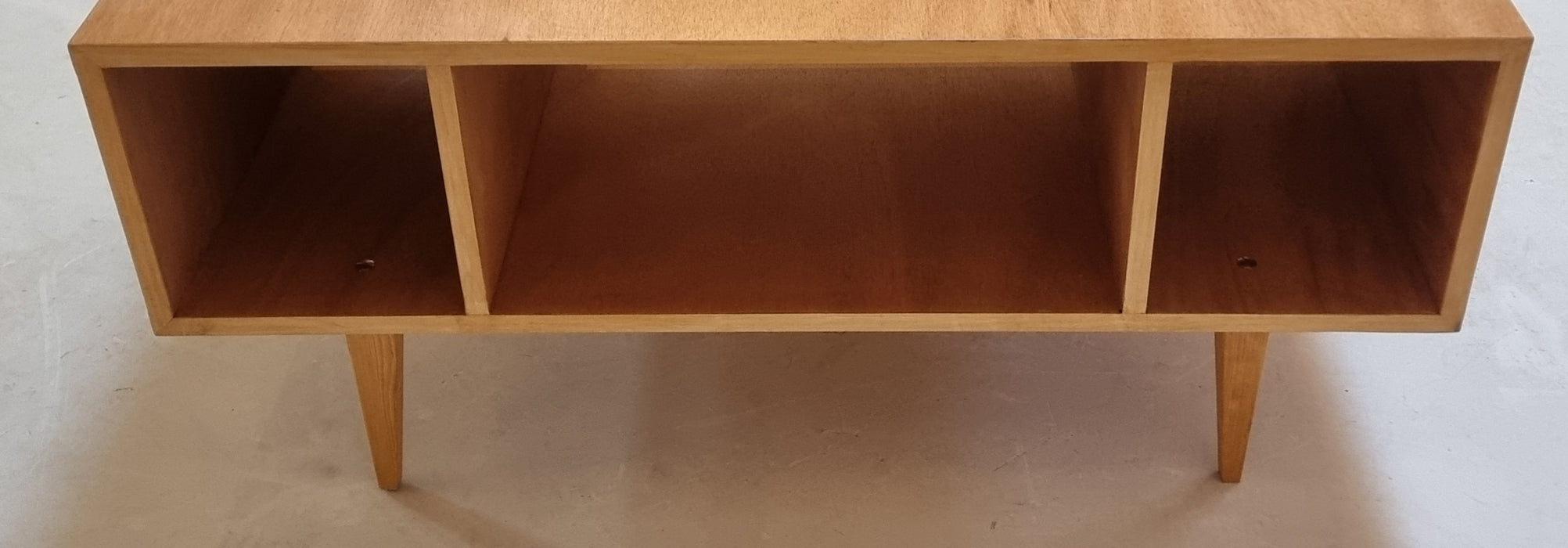 Tavolino Jonas - alto