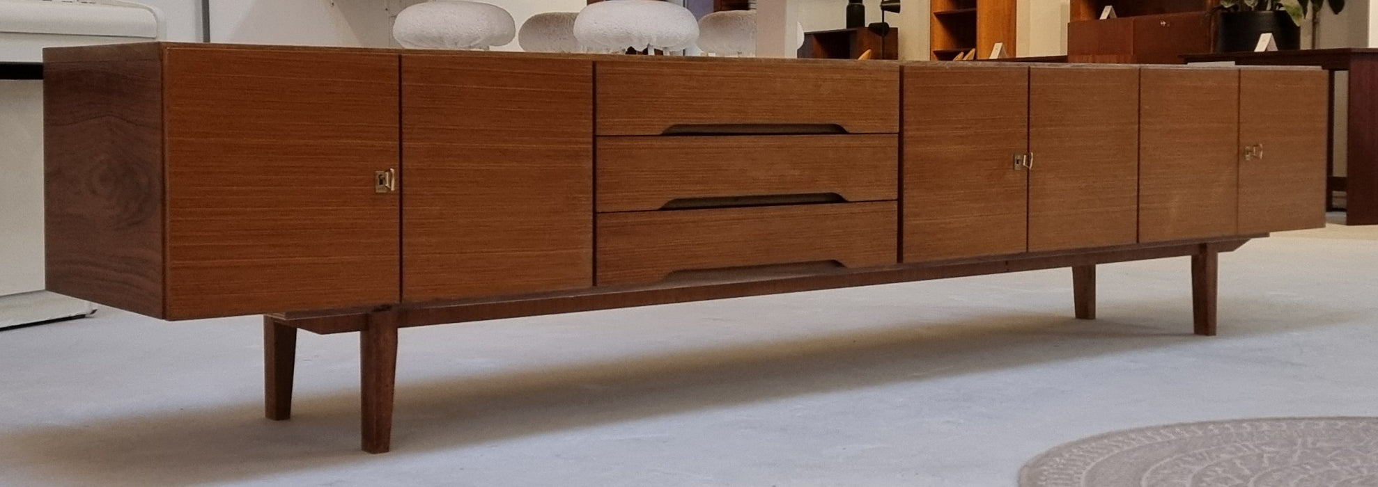 Mid Century lowboard