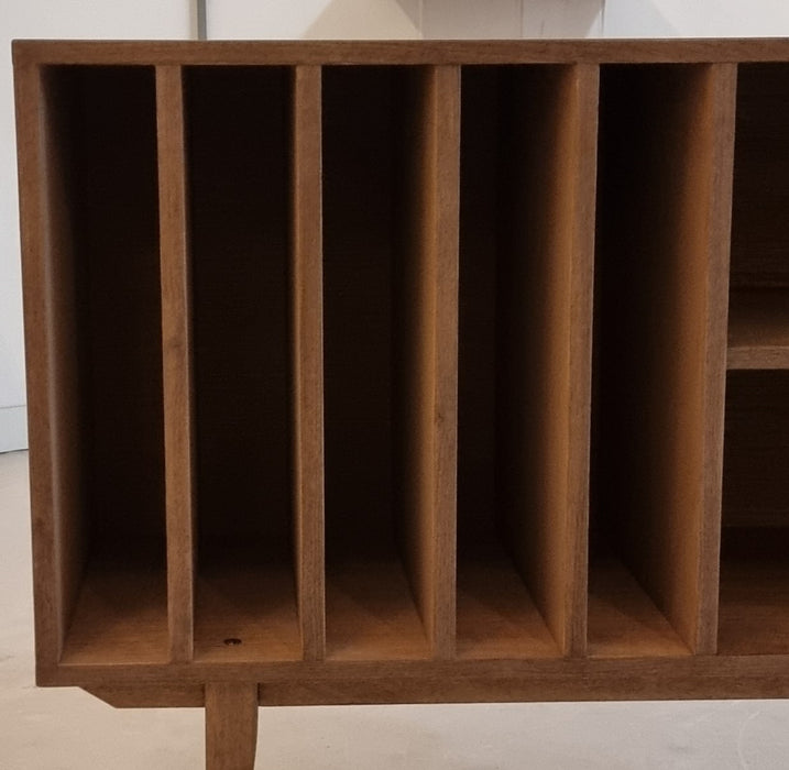 Platenspeler kast Viggo