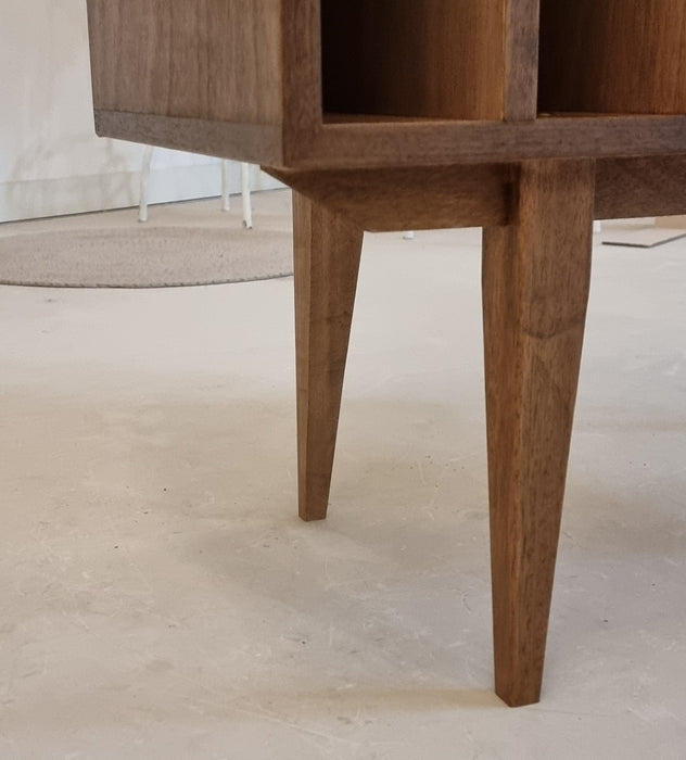 Platenspeler kast Viggo